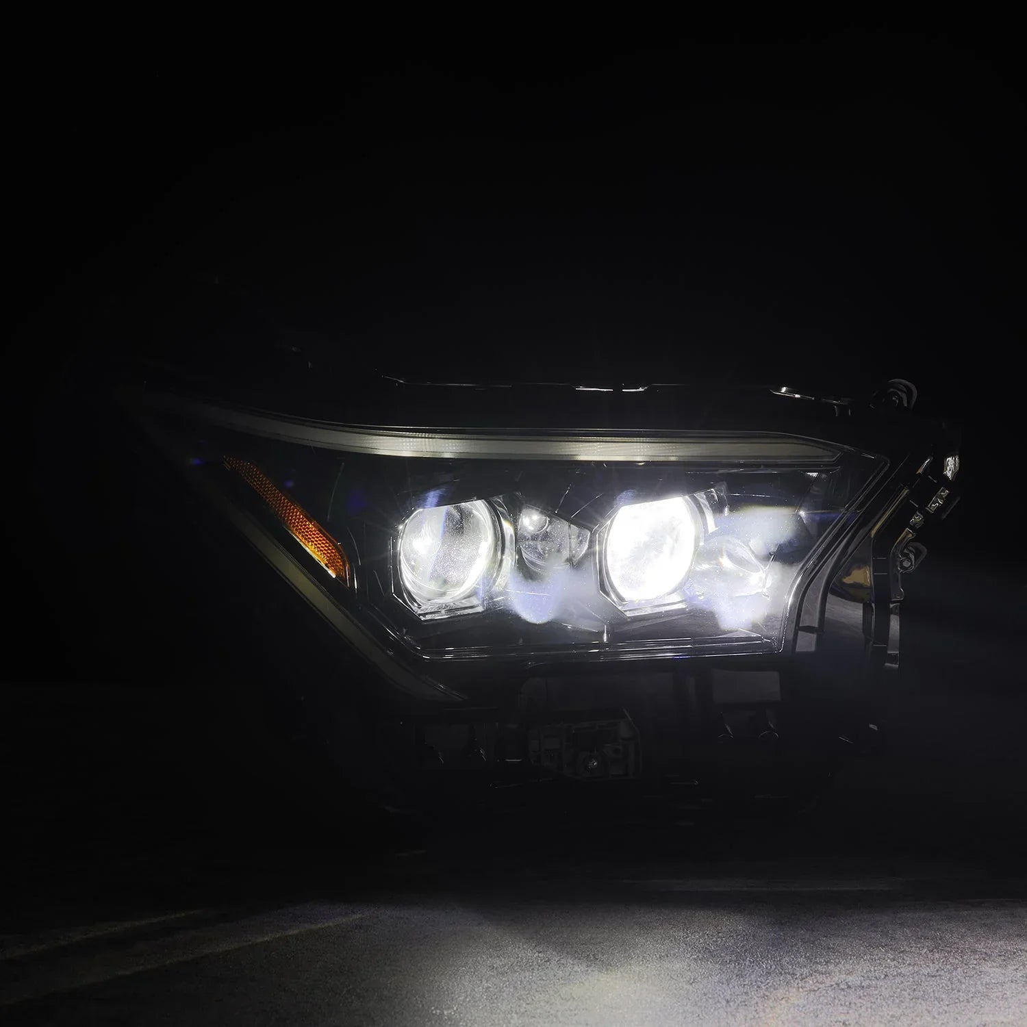 AlphaRex 24-25 Toyota Tacoma / 25-up 4Runner LUXX-Series LED Projector Headlights Alpha-Black