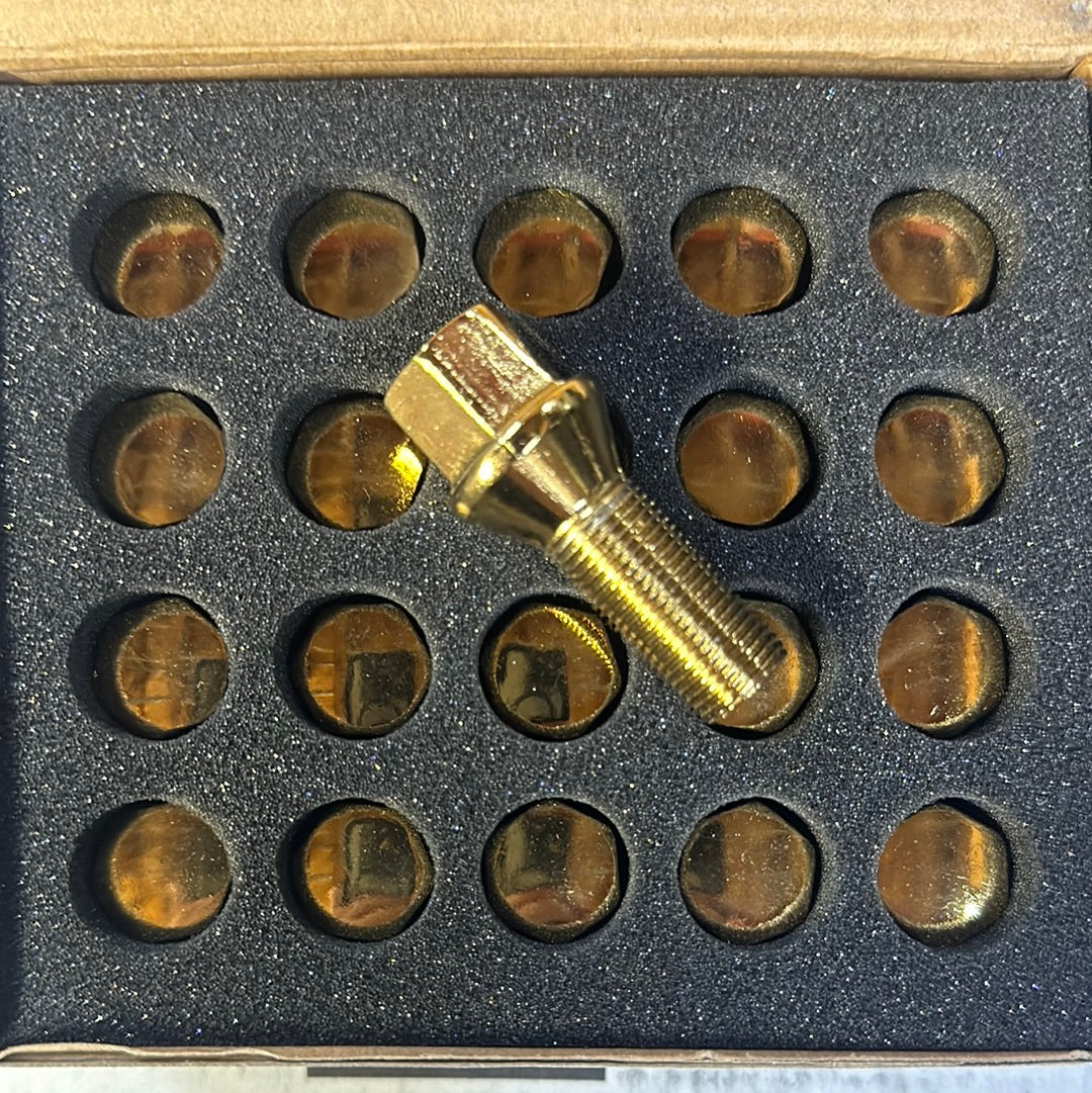 28MM lug bolts gold 14x1.25 NNR-LN28-14125GD