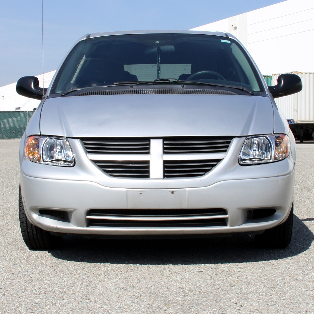 Spec-D 01-07 Dodge Caravan Chrysler Voyager/Town & Country Headlights