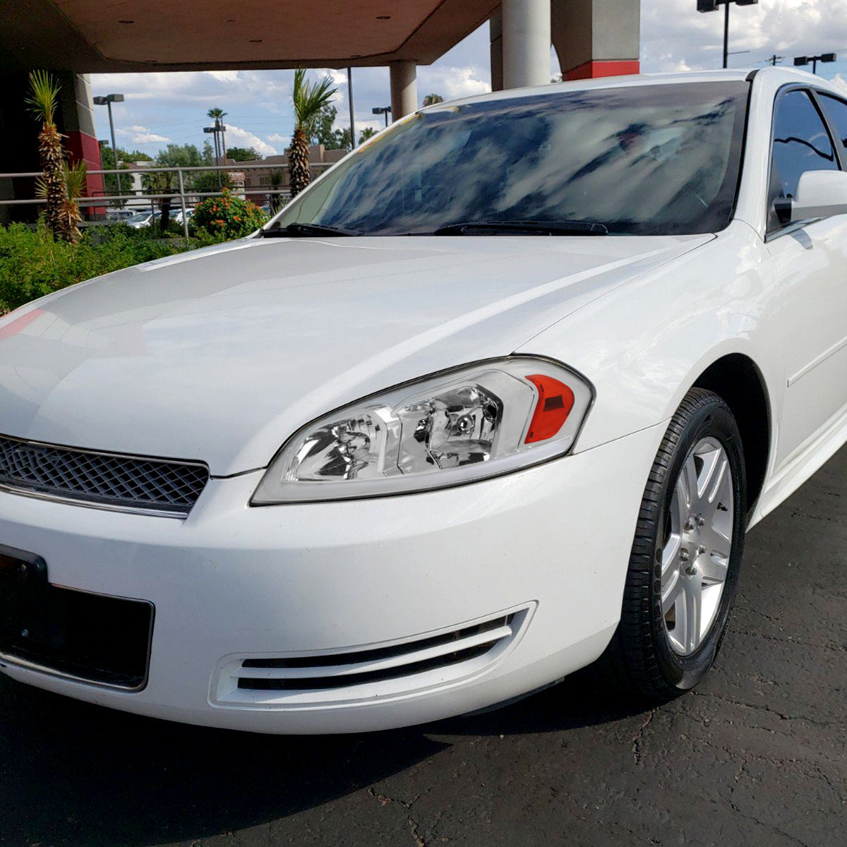 Spec-D 06-16 Chevy Impala Headlights LED Bar OEM Style.