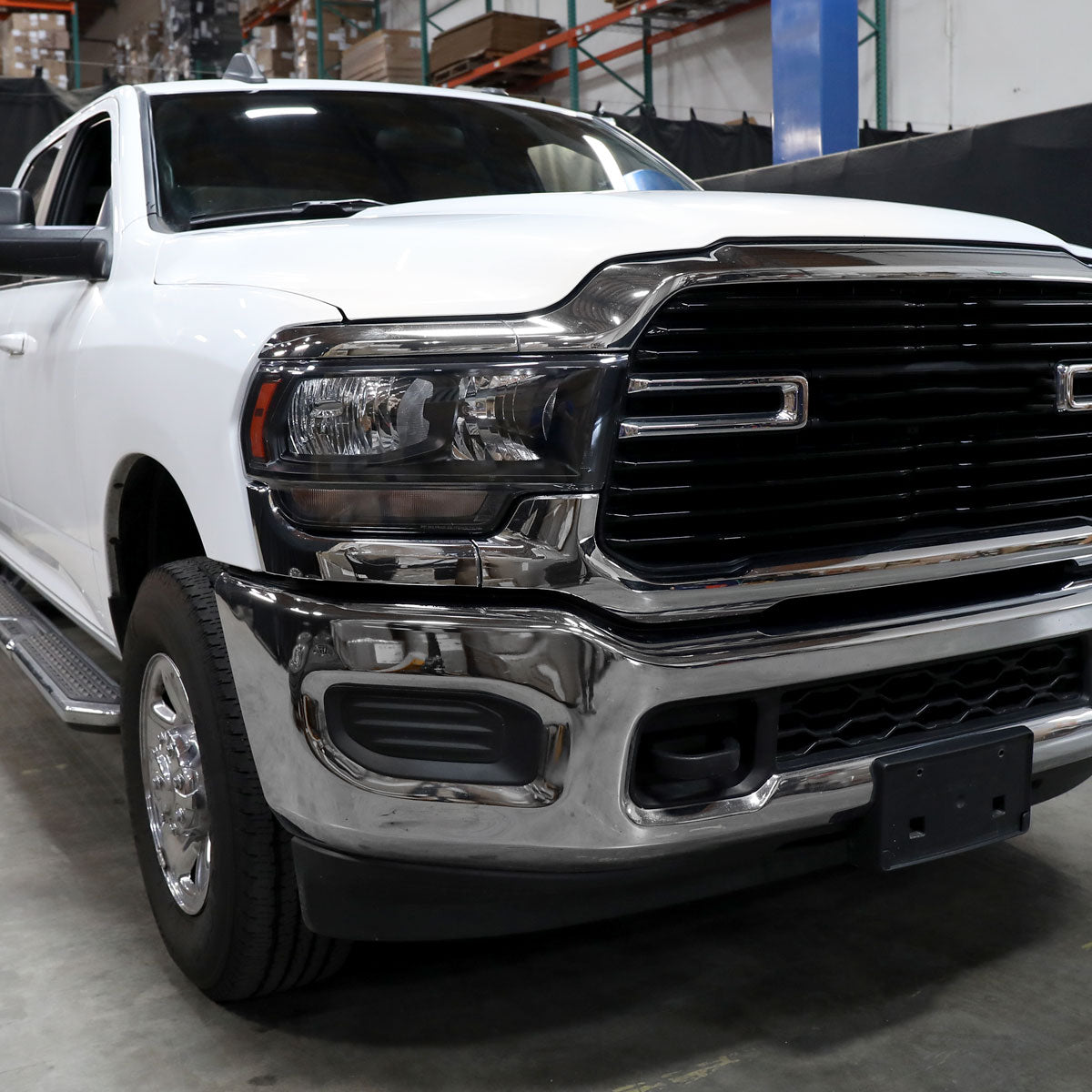 Spec-D 19-24 Ram 2500/3500 Passenger Headlight Black Replacement