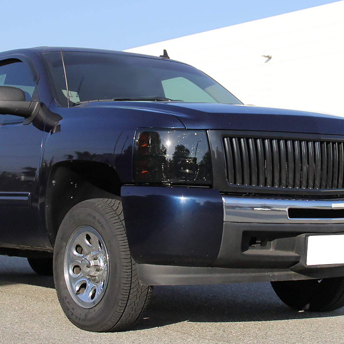 Spec-D 07-13 Silverado 1500 2500HD 3500HD Smoked Headlights