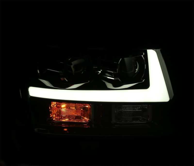 AlphaRex 07-14 Chevrolet Tahoe PRO-Series LED Headlights Plank Style Blk w/Activ Light/Seq Signal/DRL