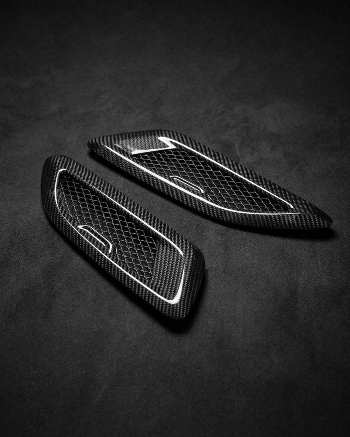 BMW F80 M3 / F82 M4 / F87 M2 / F90 M5 / G30 Universal Hood Vents – Carbon Fiber