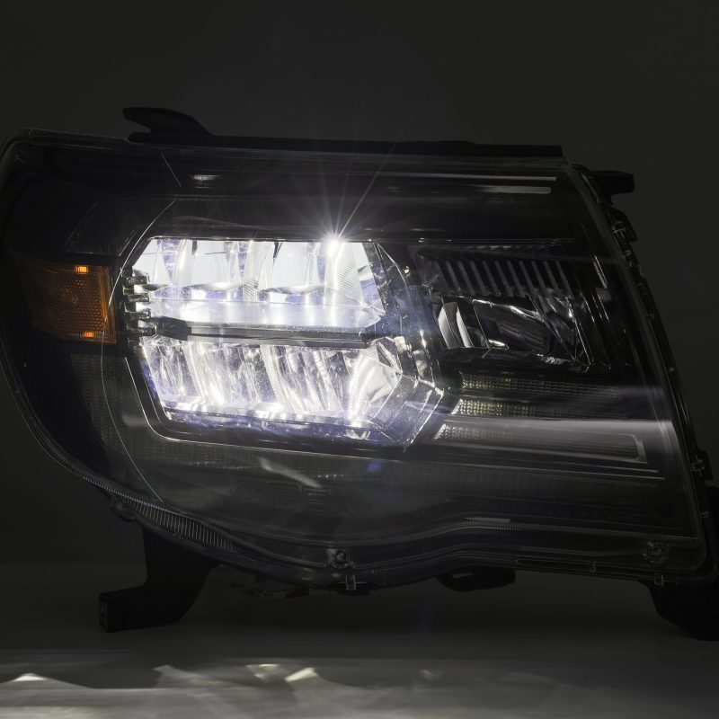 AlphaRex 05-11 Toyota Tacoma LUXX-Series LED Crystal Headlights Chrome