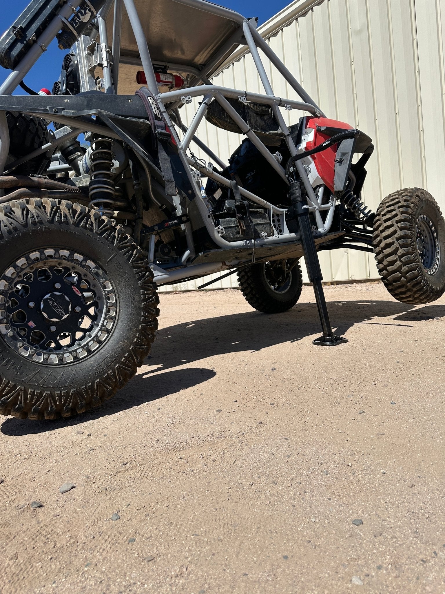 CarbonPro Hydraulic Jack with Mounting Clamps MLH 48'' - Expected delivery W/C September 15 - TURBO TECH PERFORMANCE