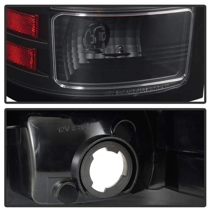 Spyder 07-13 GMC Sierra 1500 V2 Light Bar LED Tail Lights - Black (ALT-YD-GS07V2-LBLED-BK) 5084743