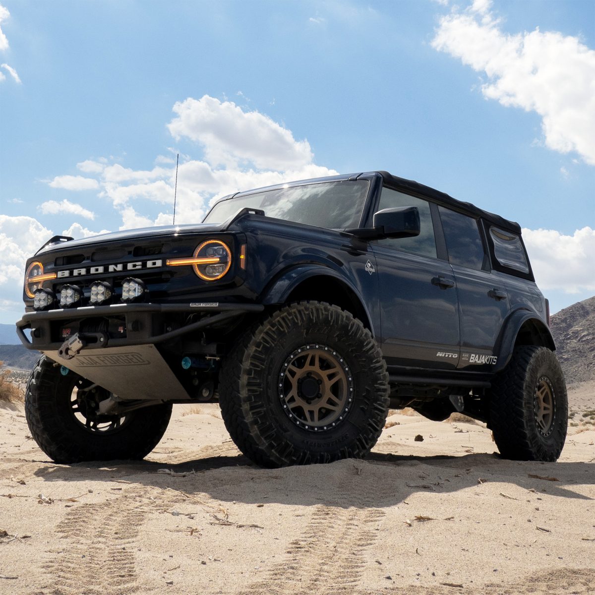 AlphaRex 21-23 Ford Bronco / 22-23 Bronco Raptor NOVA-Series LED Projector Headlights Black