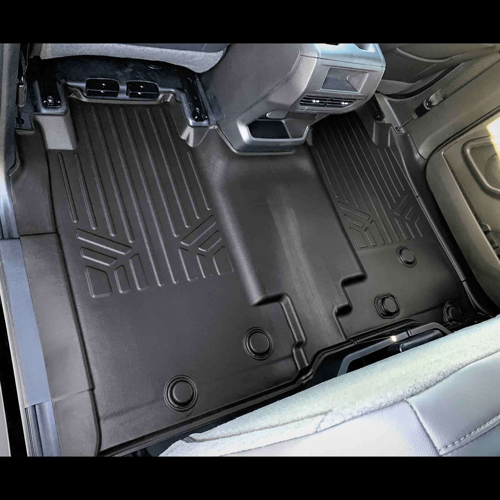 SMARTLINER Custom Fit Floor Mat Liner Set Compatible With 2025-2026 Chevrolet Silverado EV /GMC Sierra EV