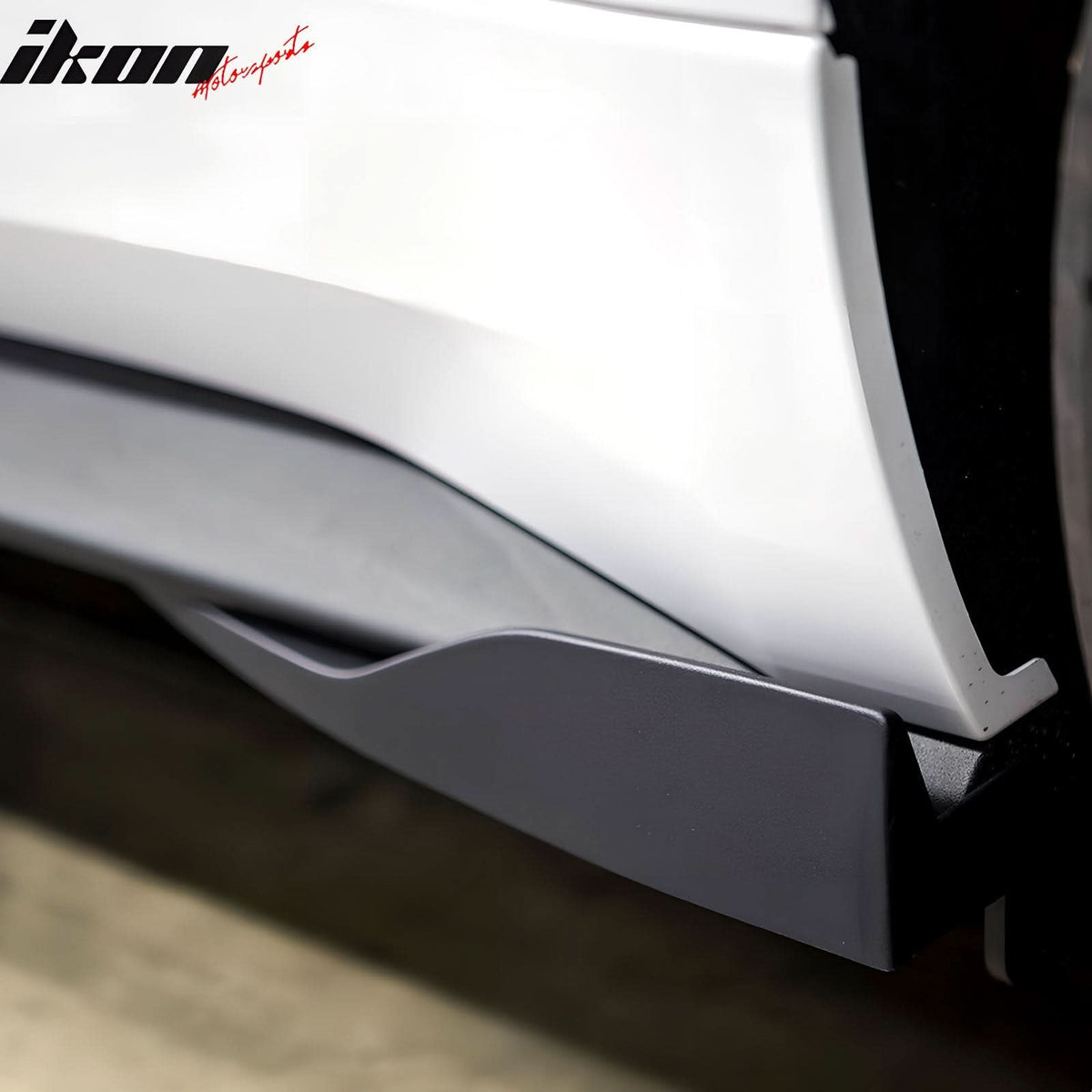 Universal Side Skirts PU ROU Style Unpainted Black Rocker Pane