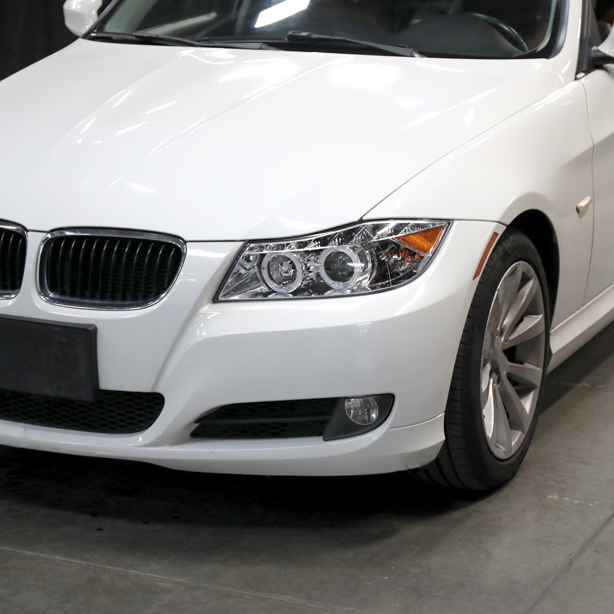 Spec-D 06-08 BMW 3-series E90 Projector Headlights Chrome 4Dr