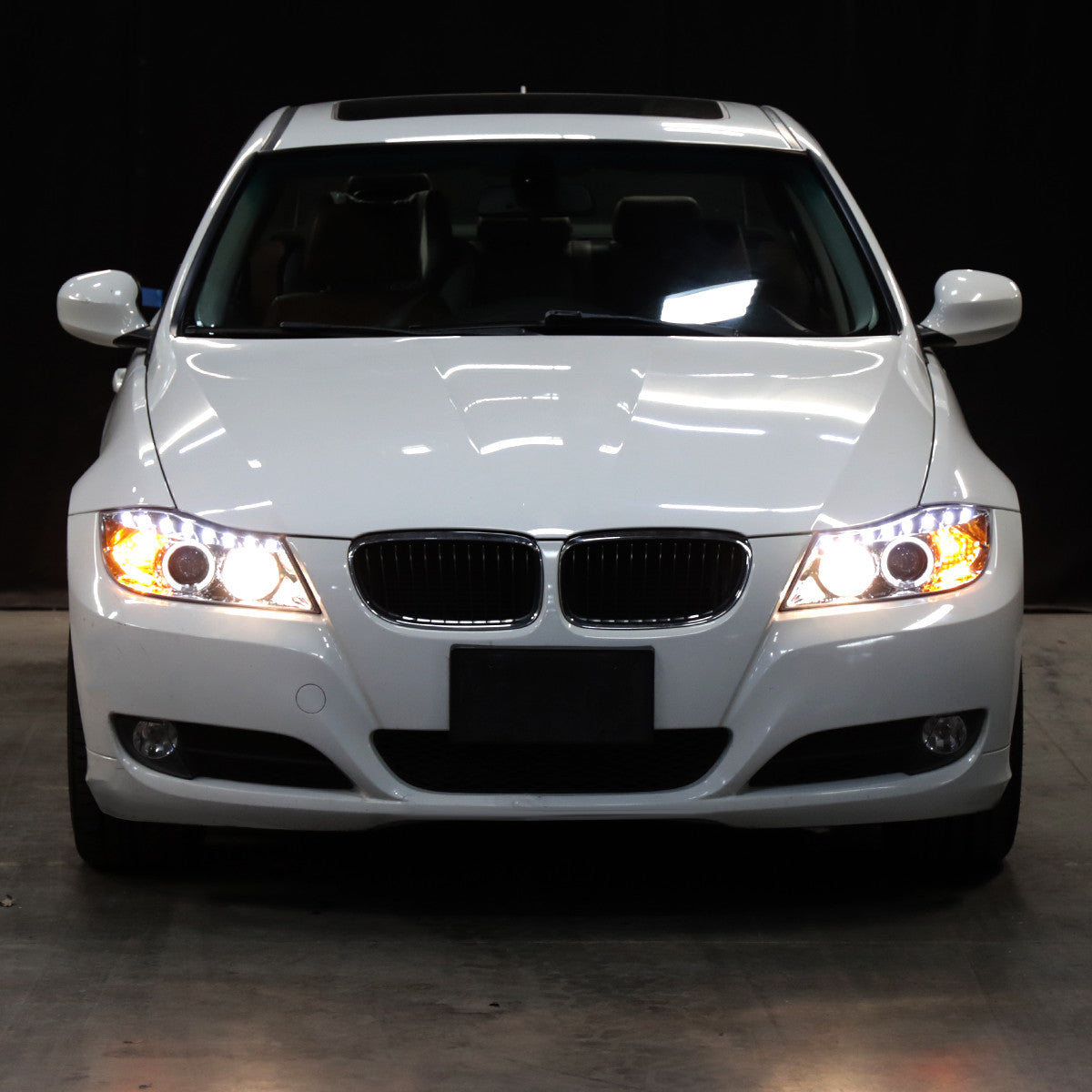 Spec-D 06-08 BMW 3-series E90 Projector Headlights Chrome 4Dr