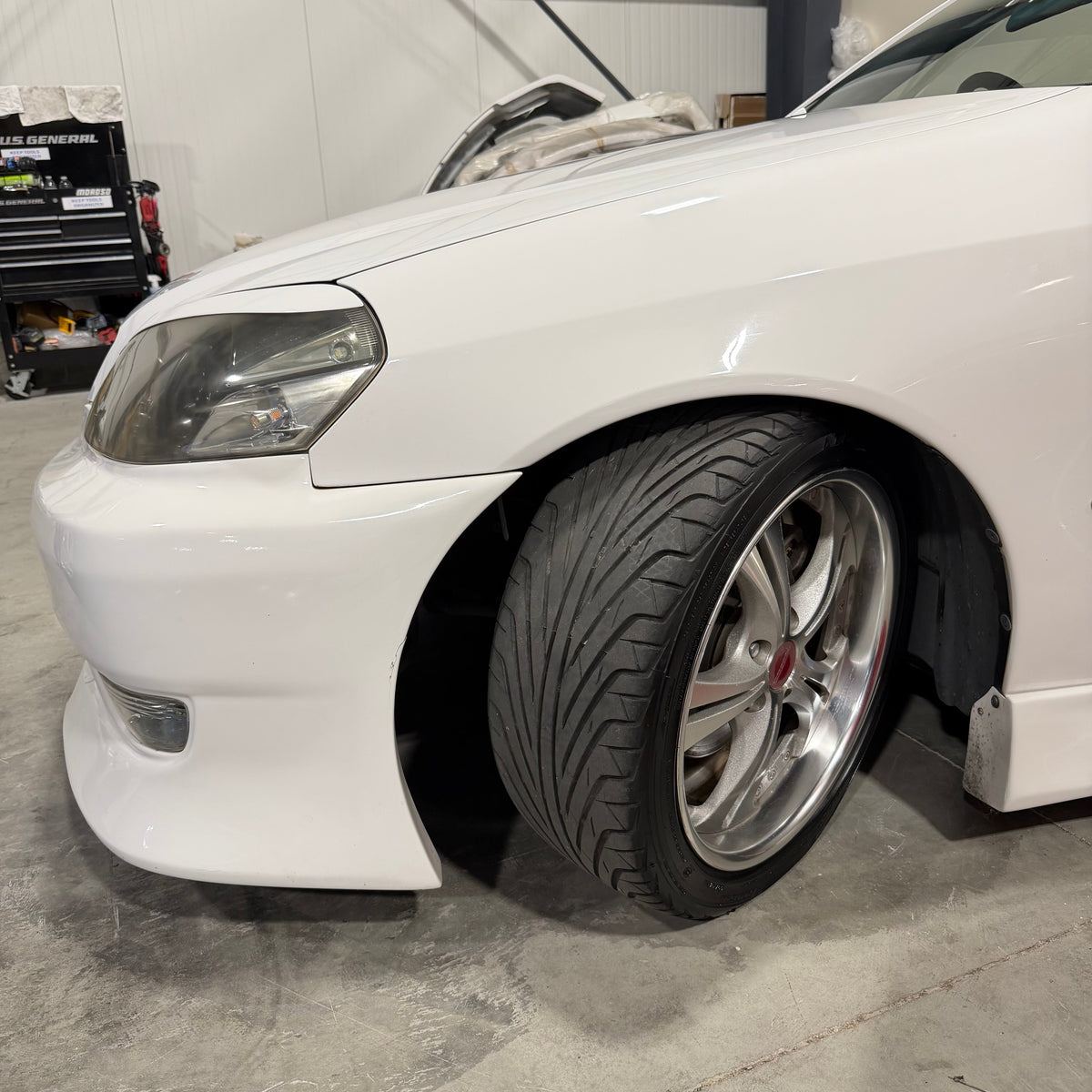 2000 Toyota Mark II Grande iR-V