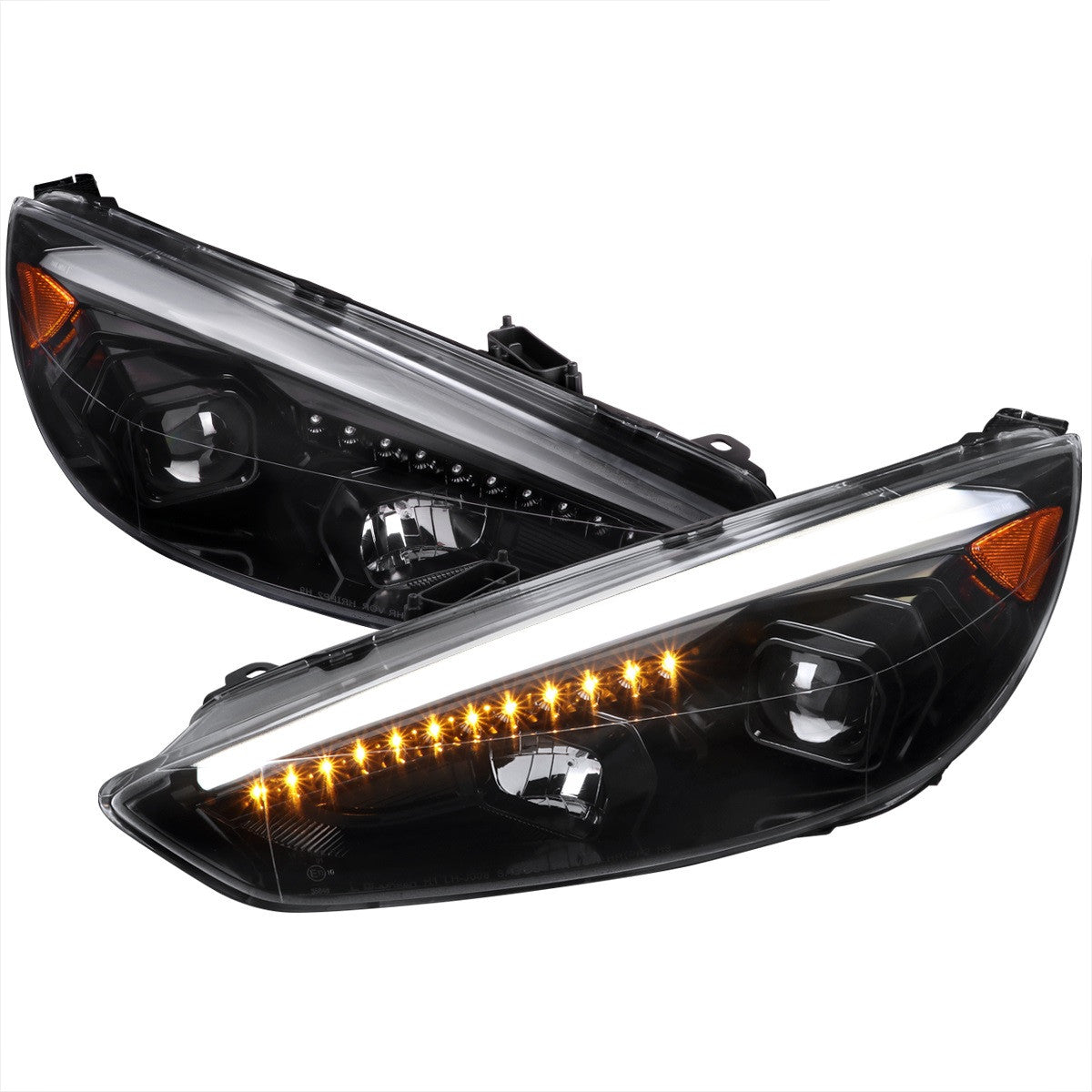 Spec-D 15-17 Ford Focus Projector Headlights SEQ LED Black