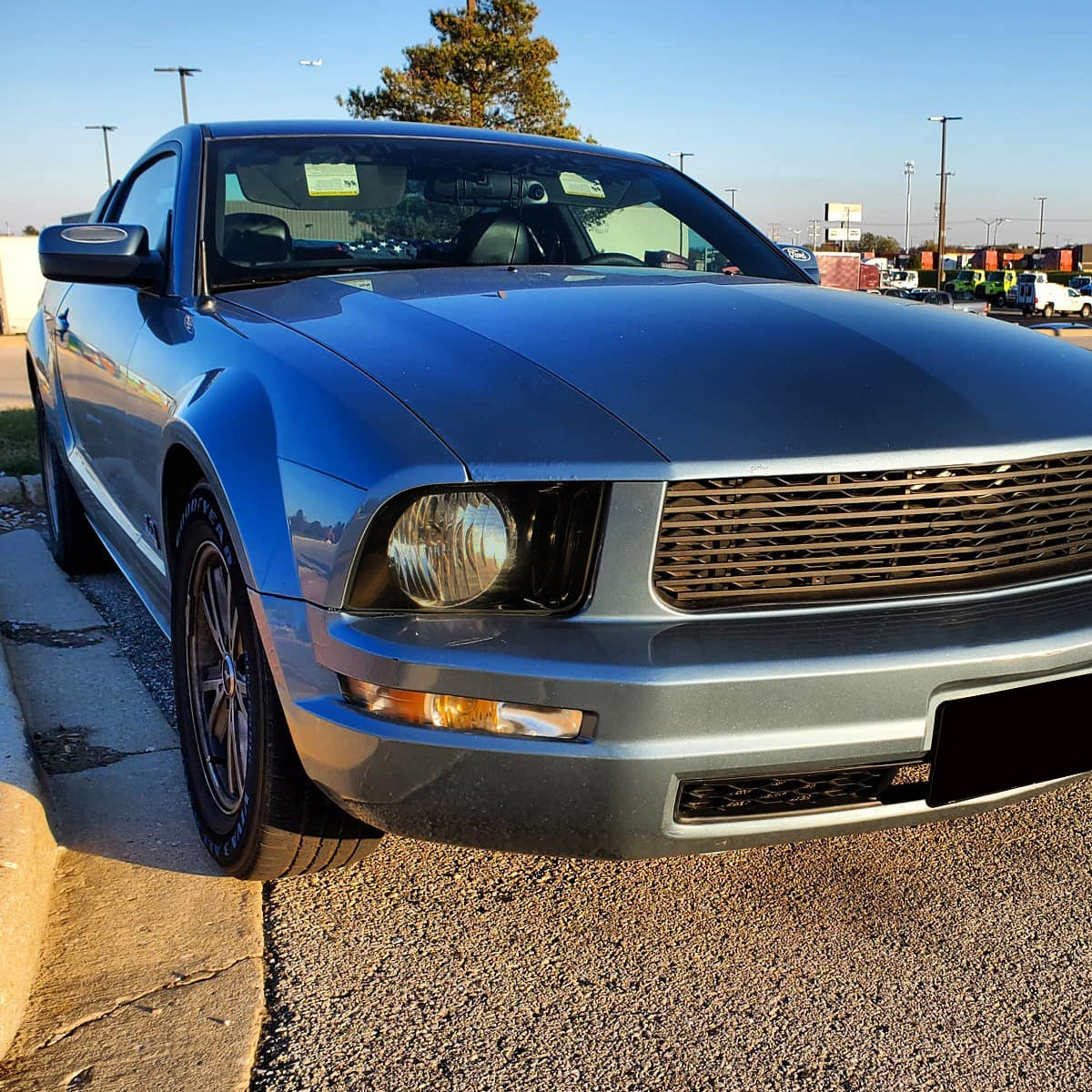 Spec-D 05-09 Ford Mustang OE Style Matte Blk/ Light Smoked Headlights