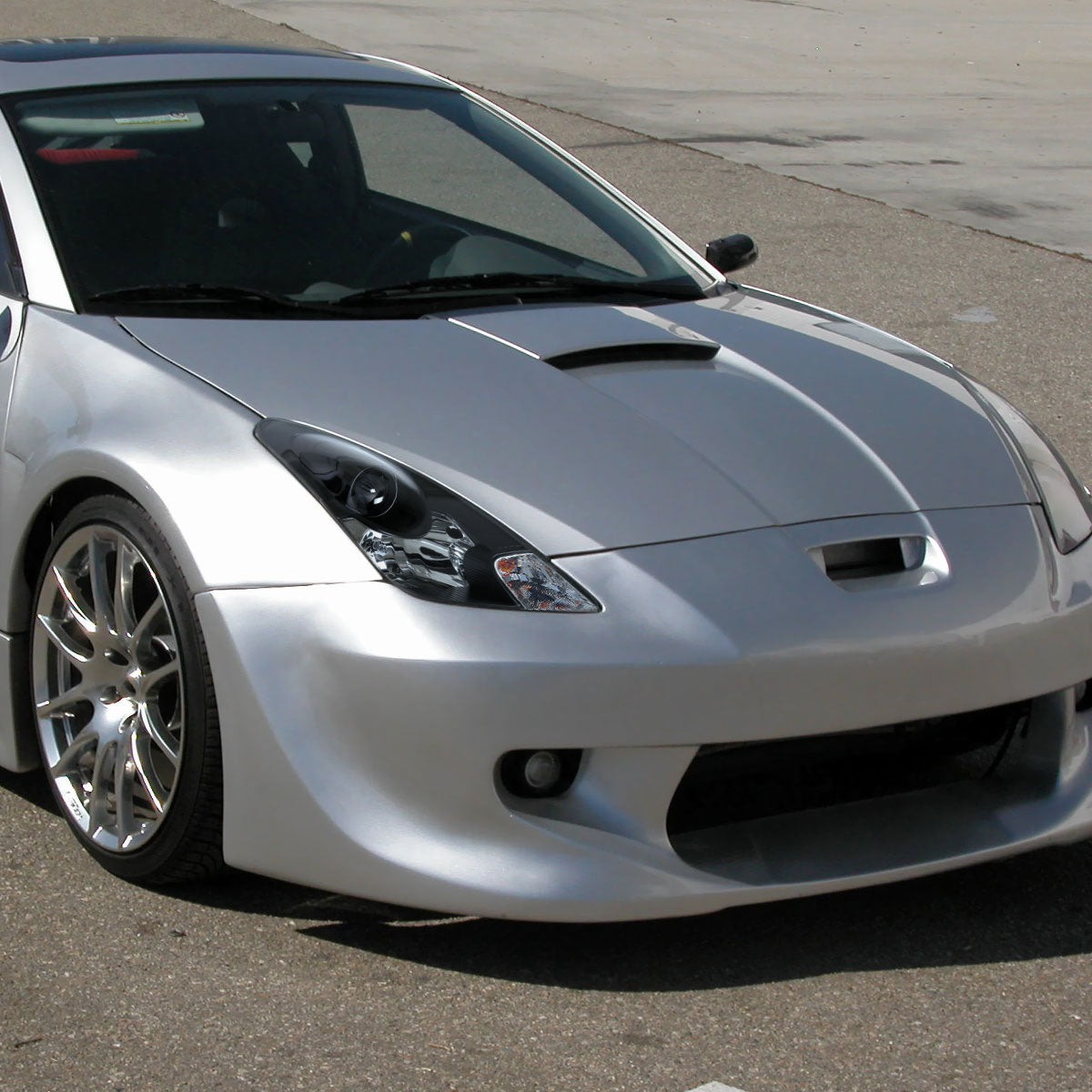 Spec-D 00-05 Toyota Celica Projector Headlights Matte Black/Clear
