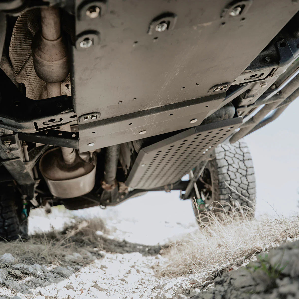Cali Raised LED Transfer Skid Plate For 2010-2014 Toyota FJ Cruiser