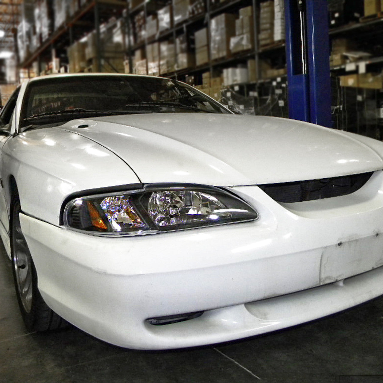 Spec-D 94-98 Ford Mustang Headlights Black Amber Reflectors