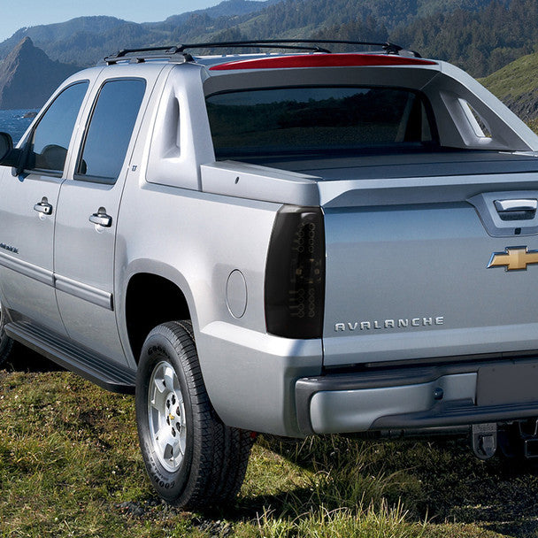 Spec-D 15-20 GMC Yukon LED Red Bar Tail Lights Black/Clear Lens