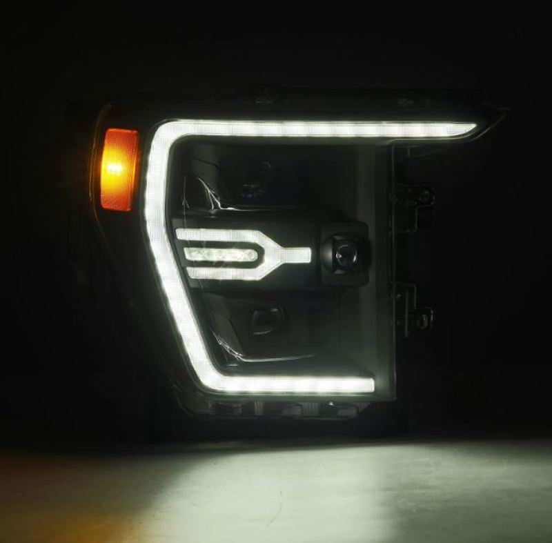 AlphaRex 21-23 Ford F150 / 21-23 Ford F150 Raptor LUXX-Series LED Projector Headlights Black