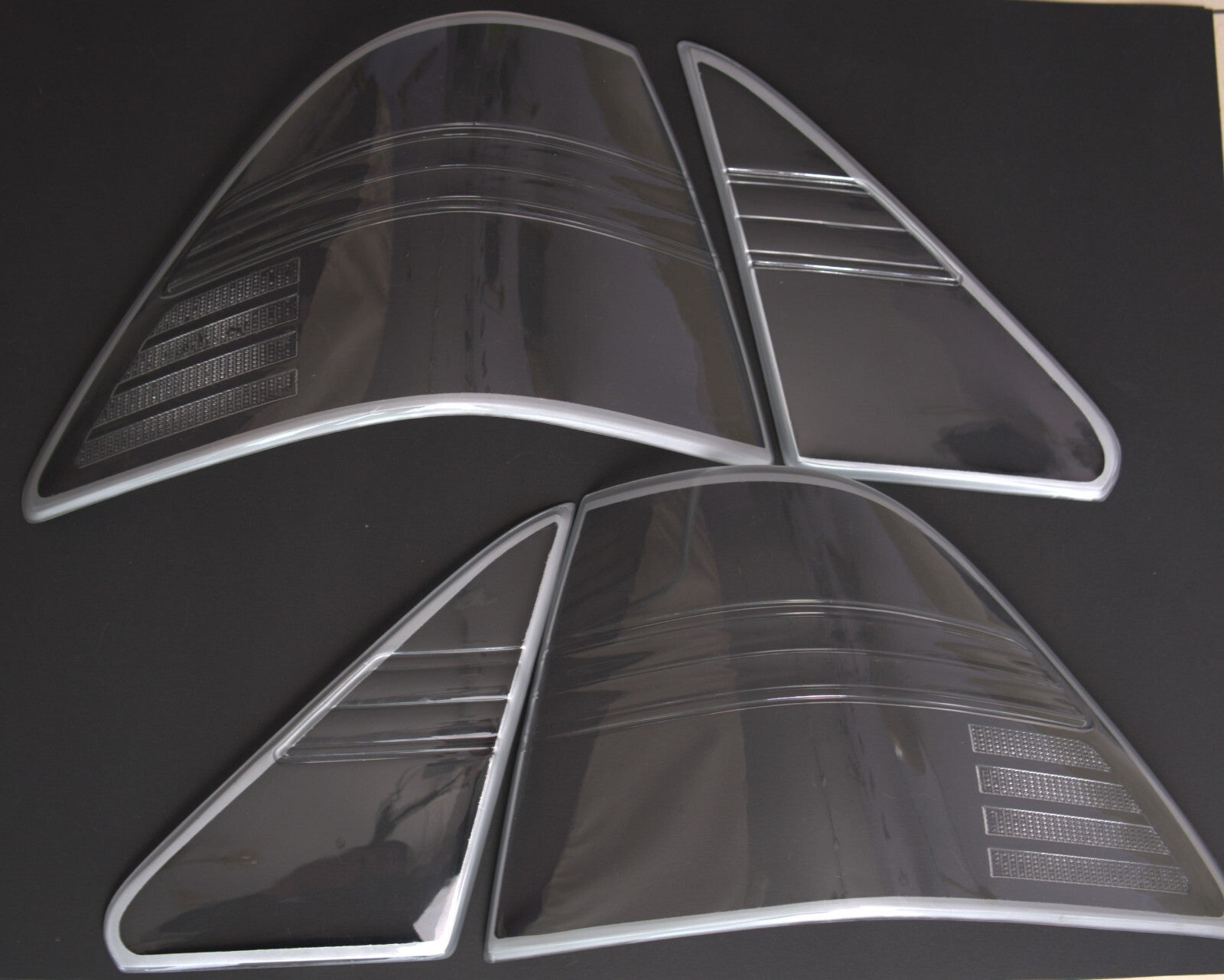 2004 - 2006 LEXUS LS430 UCF31 ALL CLEAR TAILLIGHT LENSES