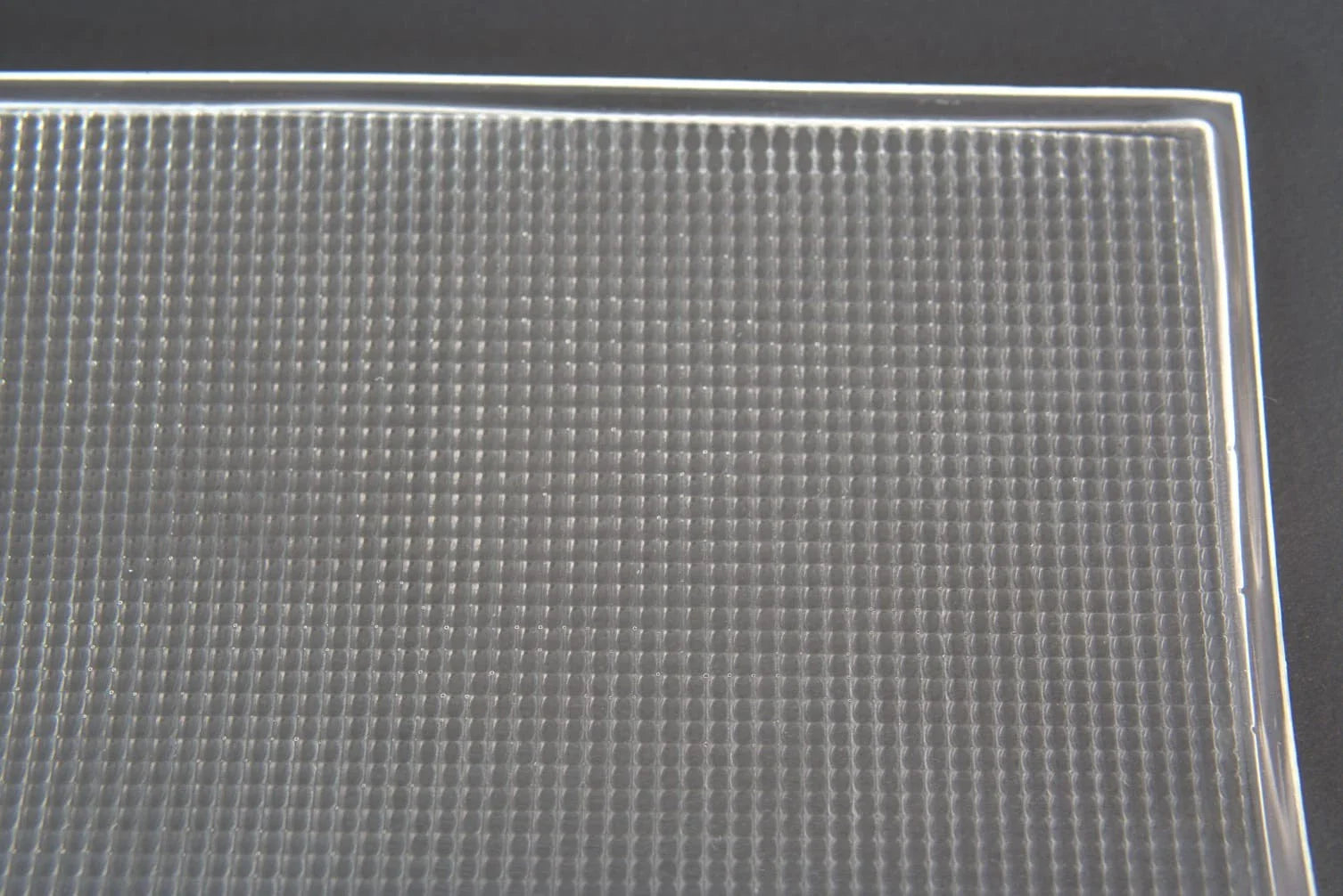 1995–1999 Mitsubishi Eclipse Clear Center Garnish | 2G Eclipse Rear Garnish