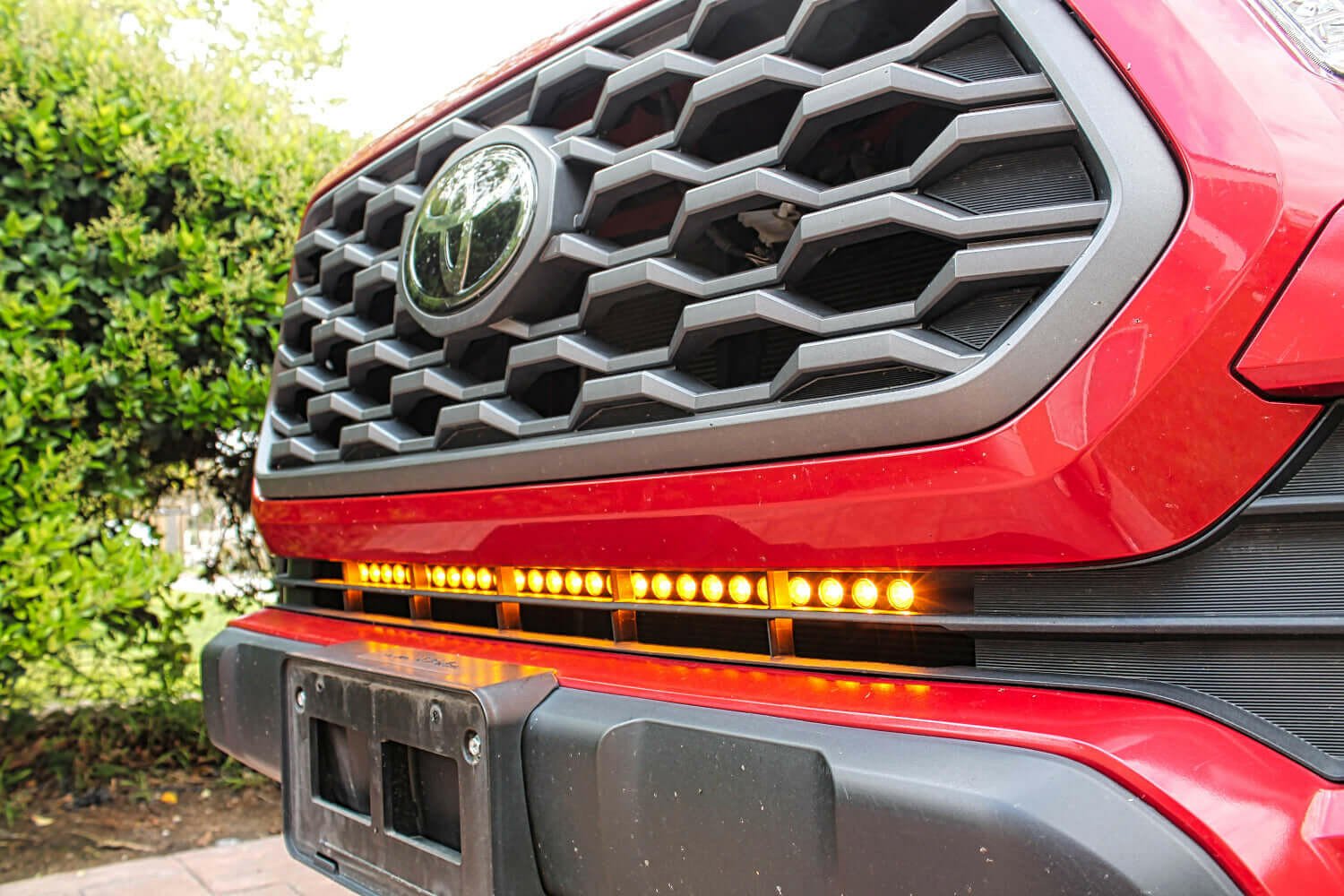 2016 - 2023 Toyota Tacoma Single 30in Light Bar - TURBO TECH PERFORMANCE
