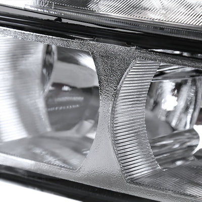 Spec-D 02-06 Avalanche 1500/2500 Headlights OEM Style Bumper Lights