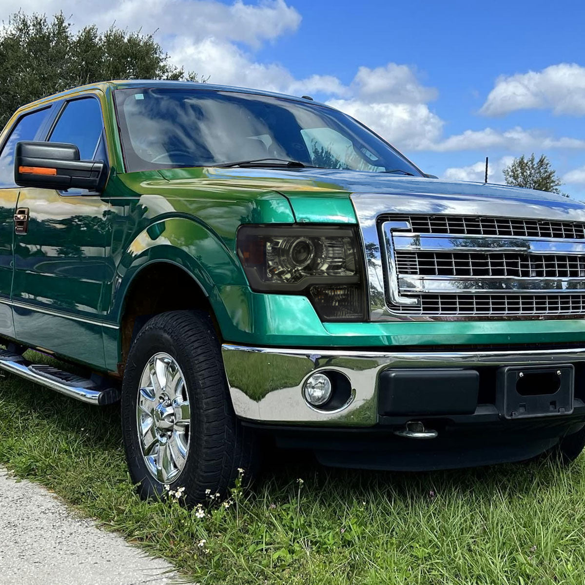 Spec-D 09-14 Ford F-150 LED Strip Projector Headlights Chrome/Smoked