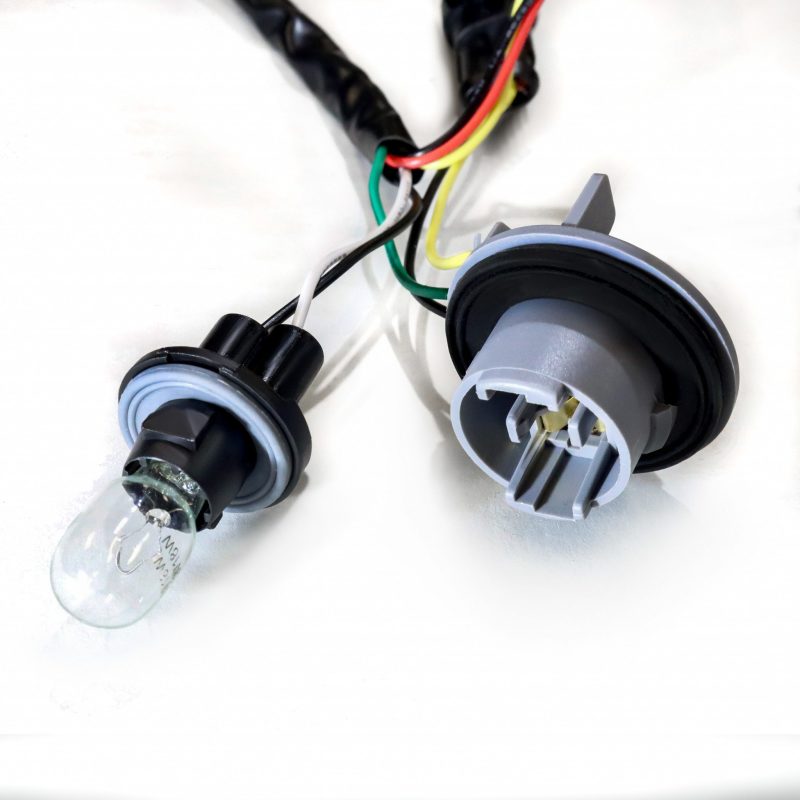 AlphaRex 19-22 Ram 2500/3500 Stock Halogen Tail Lights To AlphaRex 09-18 Ram Tail lights Converters