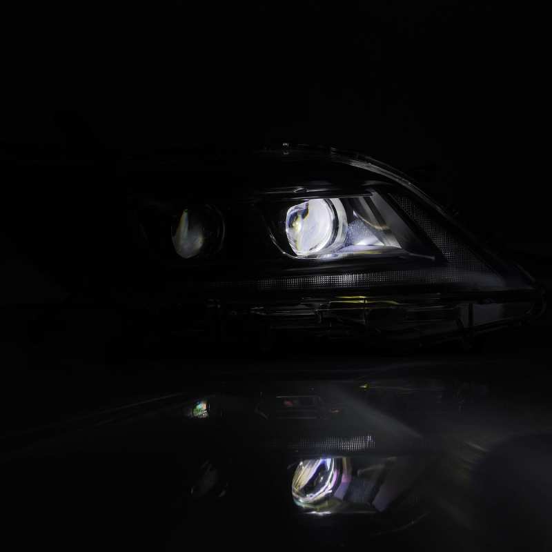 AlphaRex 11-20 Toyota Sienna LUXX-Series Projector Headlights Black
