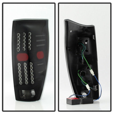 SPYDER xTune 02-06 Chevrolet Avalanche LED Tail Lights - Black Smoke (ALT-JH-CAV02-LED-BSM) 9036842