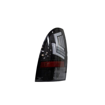 Winjet Toyota Tacoma 2005-15 Sequential Tail Lights - Black/Clear