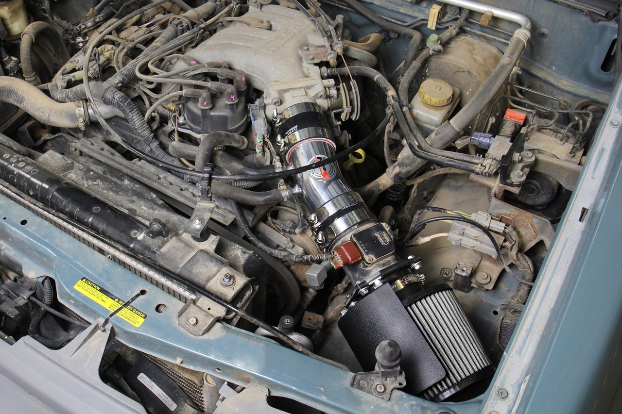 HPS Performance HPS Shortram Air Intake Kit 2000-2004 Nissan Xterra 3.3L V6 Non Supercharged, Includes Heat Shield, 827-604