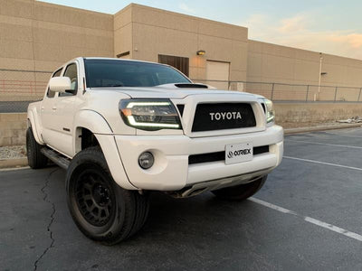 AlphaRex 05-11 Toyota Tacoma LUXX-Series LED Crystal Headlights Chrome