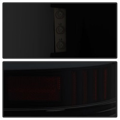 SPYDER xTune 07-13 GMC Sierra 1500 LED Tail Lights - Black Smoke (ALT-ON-GS07-G2-LED-BSM) 9038518