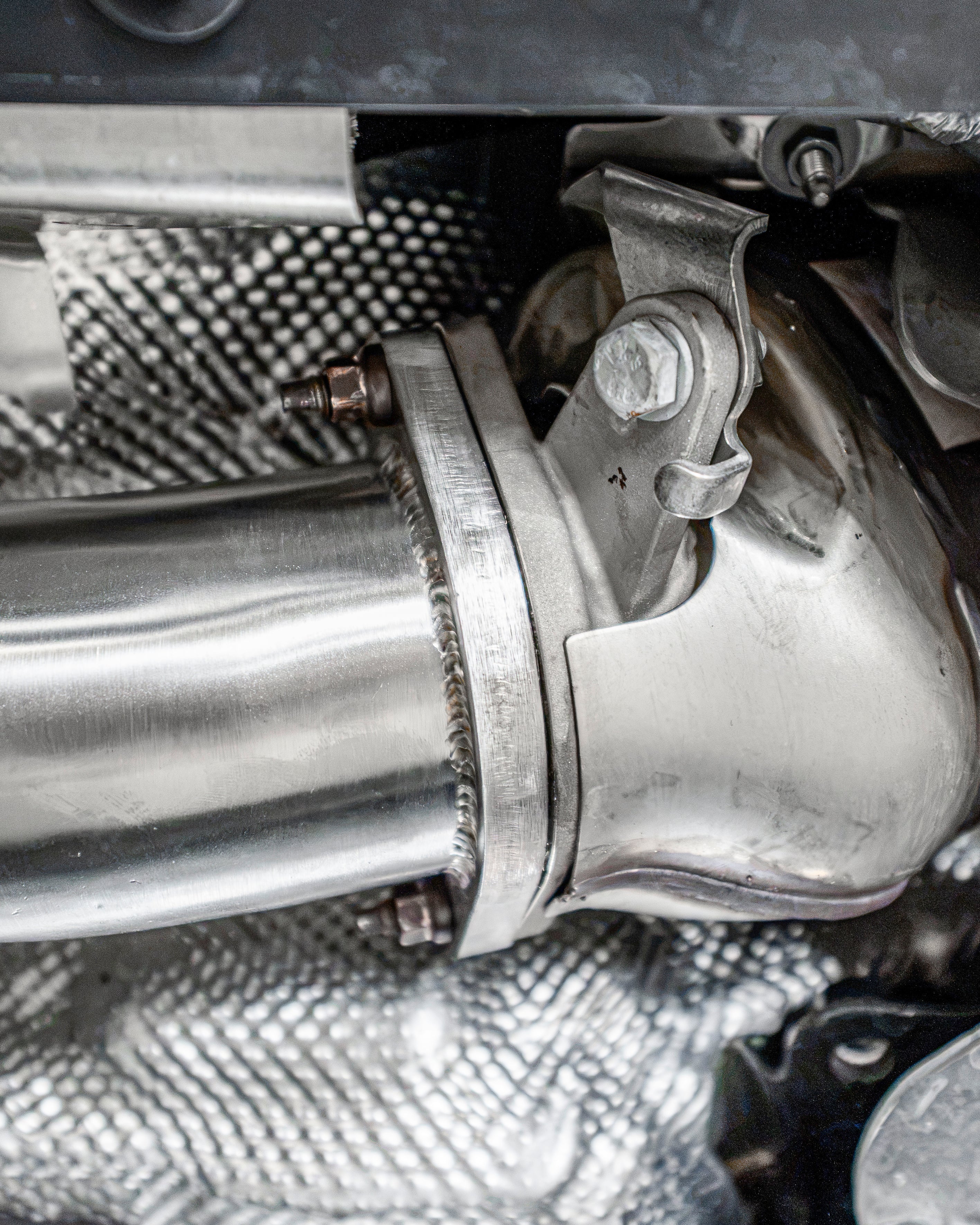 IRL G05 G06 X5 X6 M50i M60i Valved Catback Exhaust ( Backorder end October )