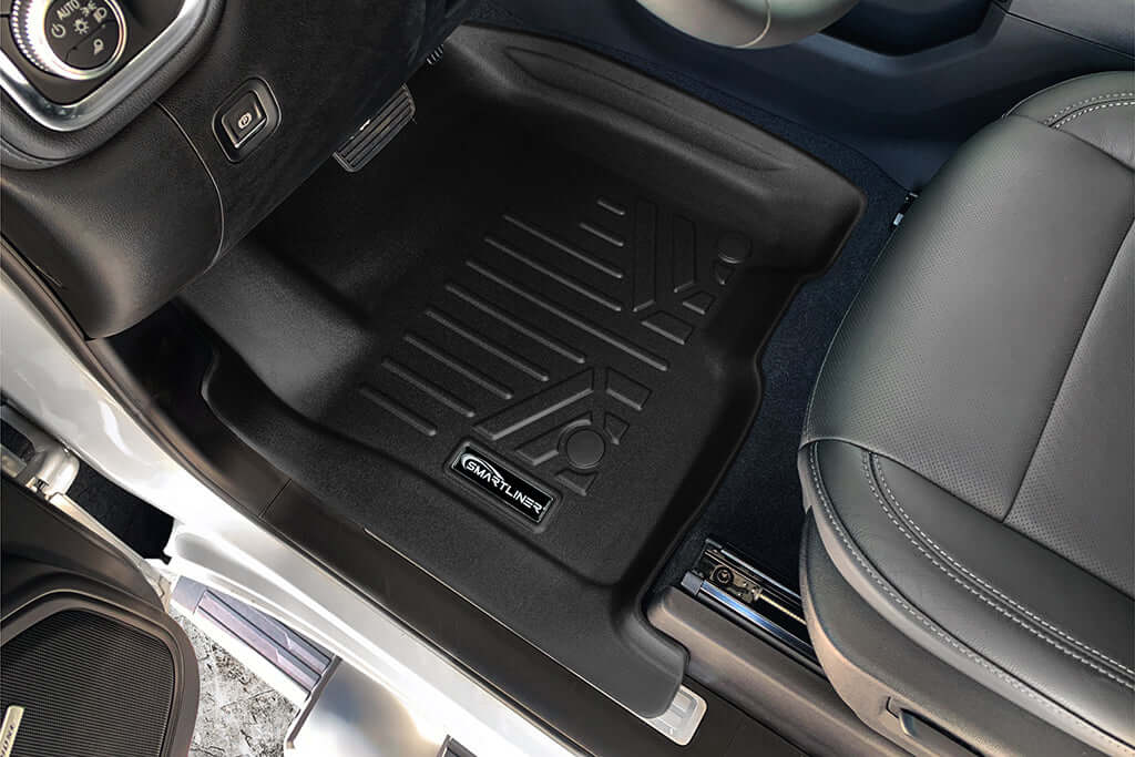 SMARTLINER Floor Liners for 2020-2026 Chevy Silverado 2500 HD | 3500 HD (Crew Cab|Carpet|(1st Row Bucket)|[2nd Row Storage]