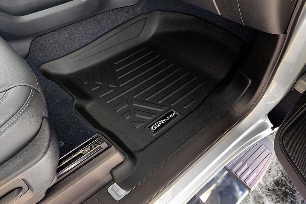 SMARTLINER Floor Liners for 2020-2025 Chevy Silverado 2500 HD | 3500 HD (Double Cab|Carpet|(1st Row Bench)|(No OTH)|[2nd Row Storage]