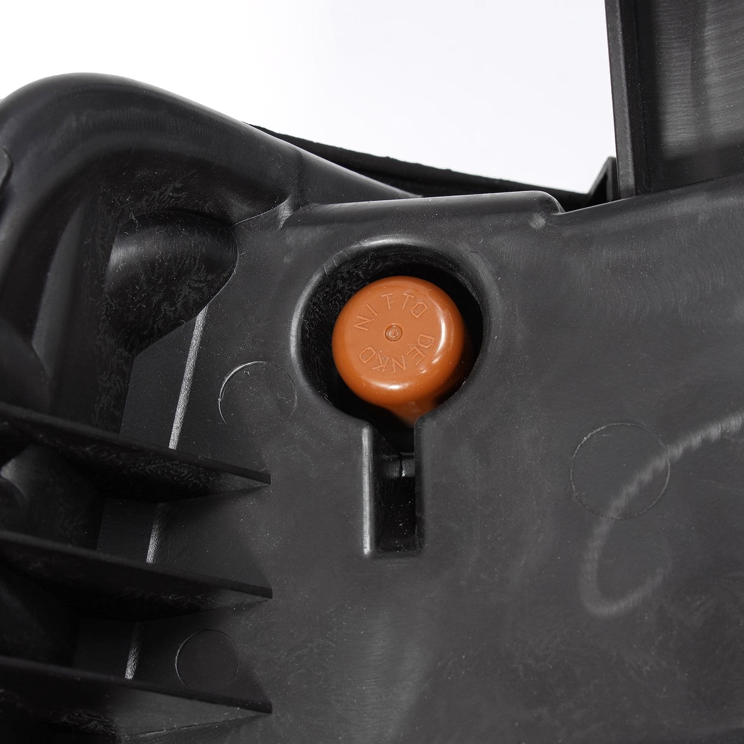 AlphaRex 14-18 GMC Sierra LUXX-Series LED Projector Headlights Black