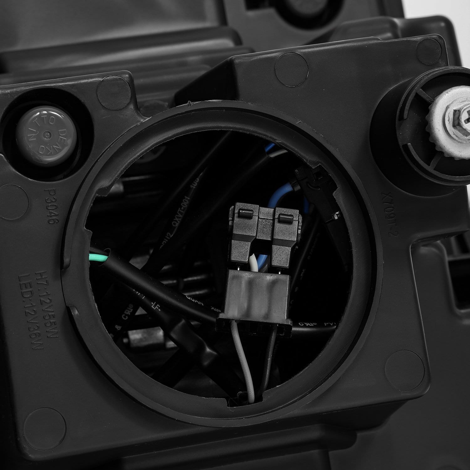 AlphaRex 14-18 GMC Sierra LUXX-Series LED Projector Headlights Alpha-Black