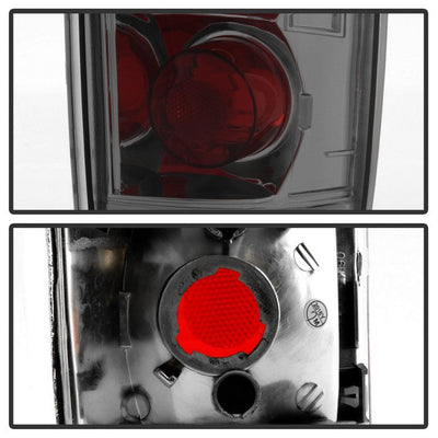 SPYDER xTune Chevy Blazer 95-05 / GMC Jimmy 95-05 Euro Style Tail Lights - Smoked ALT-JH-CB95-SM 9036484