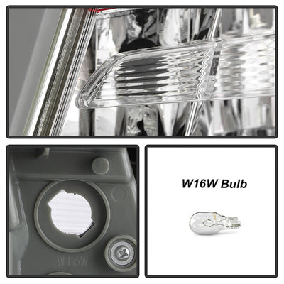 SPYDER xTune Nissan Sentra 2013-2015 OEM Passenger Side Outer Tail Light - Right 9055393