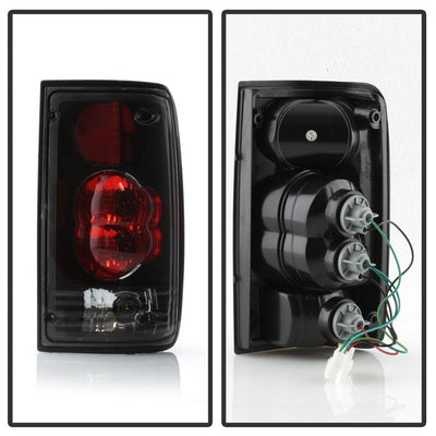 SPYDER xTune 89-95 Toyota Pickup Euro Style Tail Lights - Black (ALT-JH-TP89-BK) 9037733
