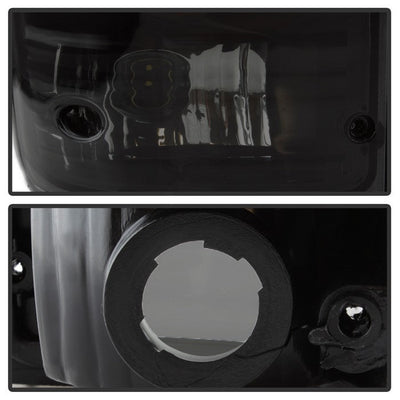 SPYDER xTune 89-95 Toyota Pickup Euro Style Tail Lights - Black Smoke (ALT-JH-TP89-BSM) 9037740