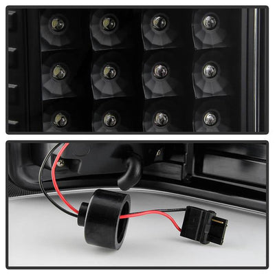 SPYDER Xtune Chevy Silverado 1500 2500HD/3500HD 07-13 Tail Lights - Black Smoked ALT-ON-CS07V2-LED-BK 9046650
