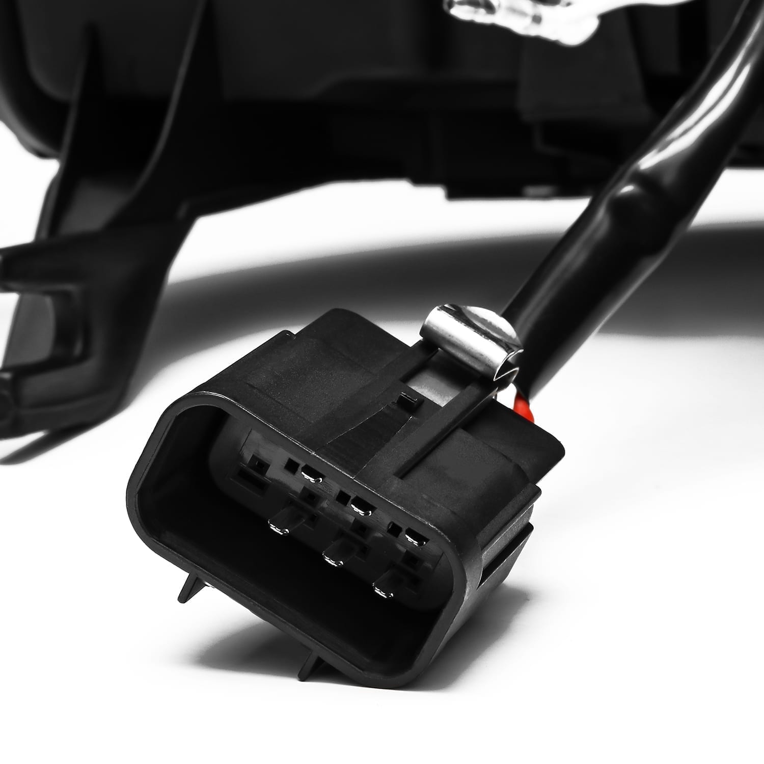 AlphaRex 07-13 GMC Sierra PRO-Series Halogen Projector Headlights Jet Black