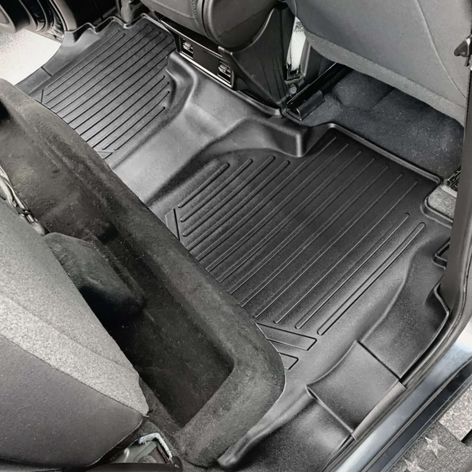 SMARTLINER Floor Liners for 2020-2026 Chevy Silverado 2500 HD | 3500 HD (Double Cab|Carpet|(1st Row Bucket)|[2nd Row Storage]
