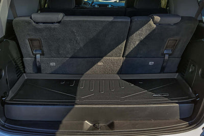 SMARTLINER Floor Mats 3 Rows and Cargo Liner Behind 2nd Row Set Black 2015 - 2020 Tahoe / Yukon (2nd Row Bench)s