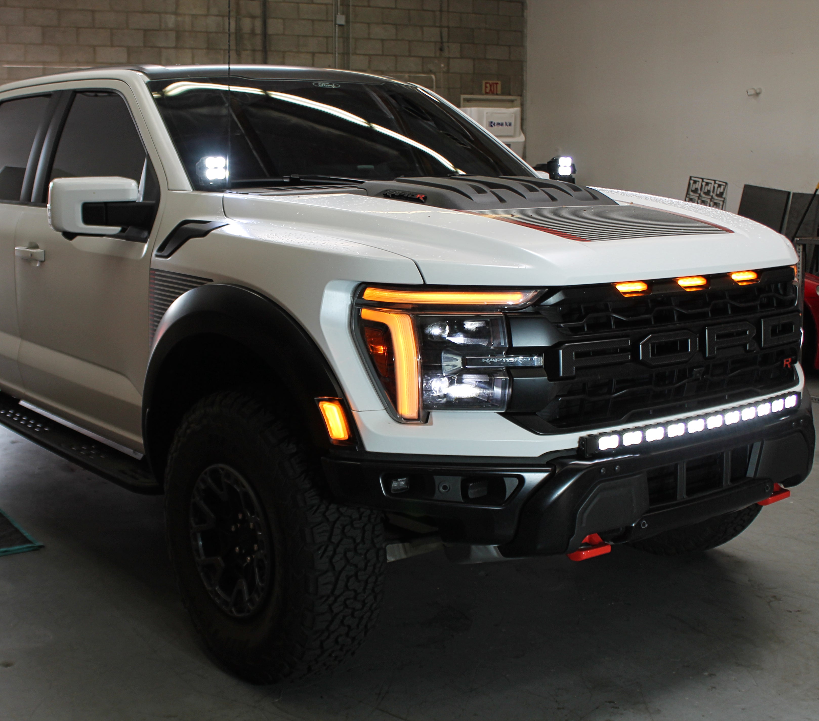 2024+ Ford F150 Raptor Gen 3 Refresh Modular Bumper 40in Light Bar PRO